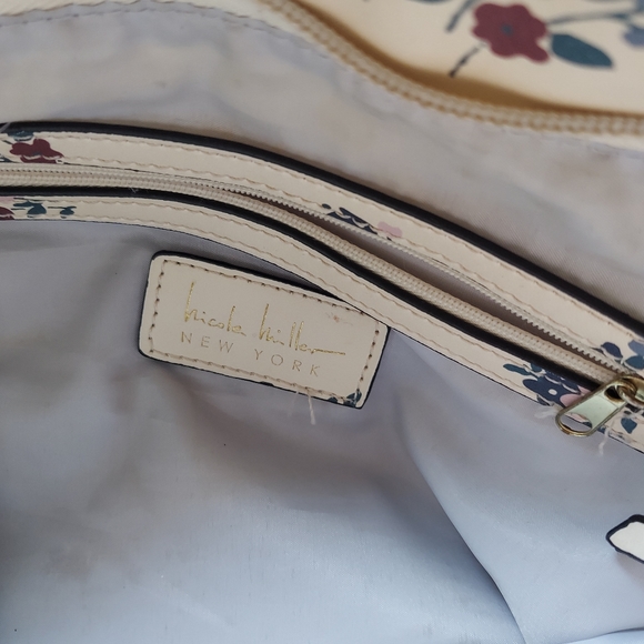Nicole Miller Zipper Floral Cream Shoulder Large Purse - Picture 11 of 12
